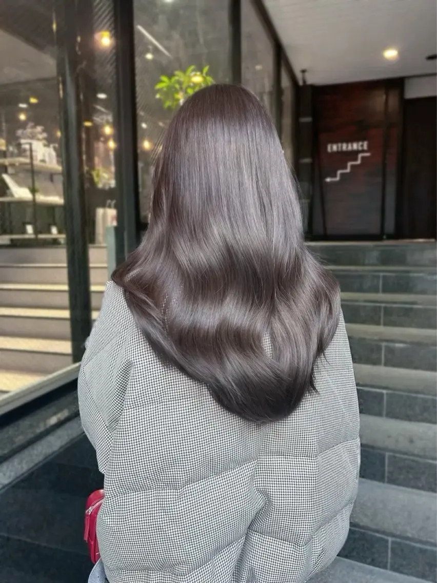 ロング カラー カット ヘアカラー トリートメント 柔らか垢抜けｶﾗｰと ｶｯﾄ🫧ASUKAのヘアスタイル