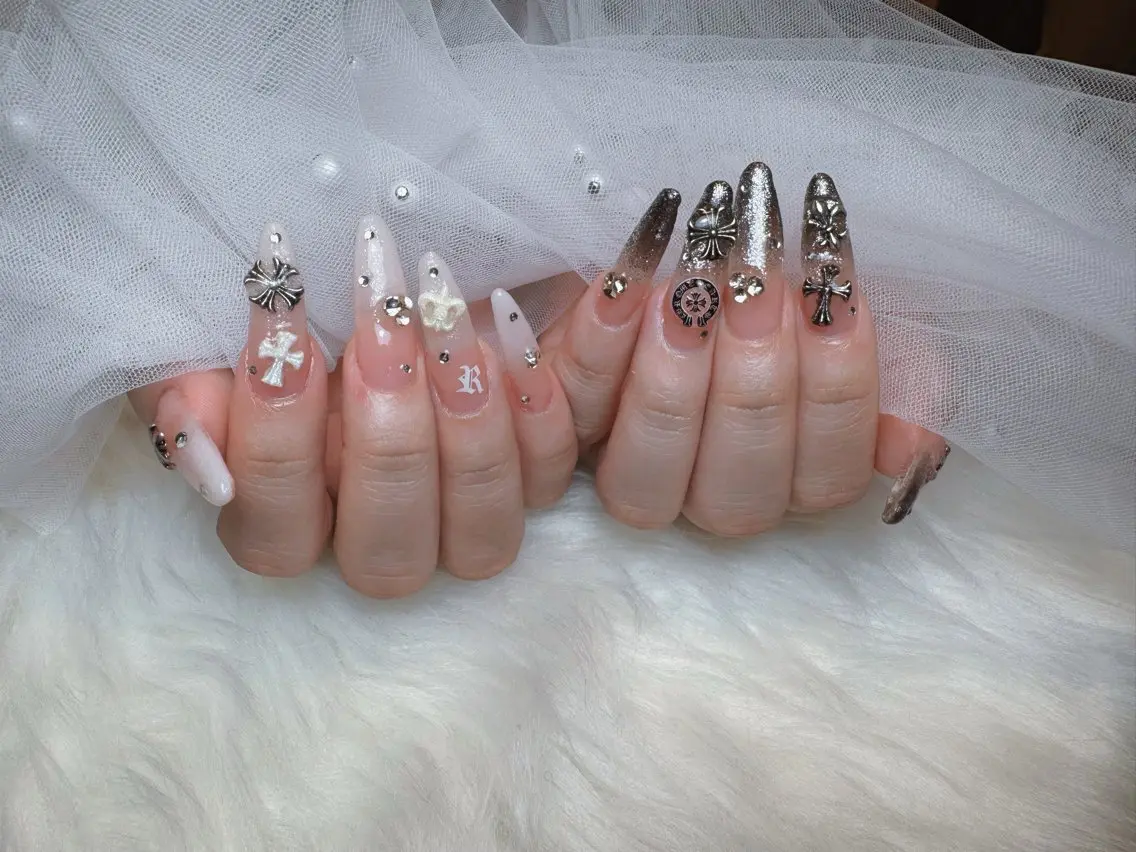 ネイル ブルー グラデーション ラメ(グリッター) ラメグラデーション ハンドネイル Nail Salon K&Rのネイルデザイン