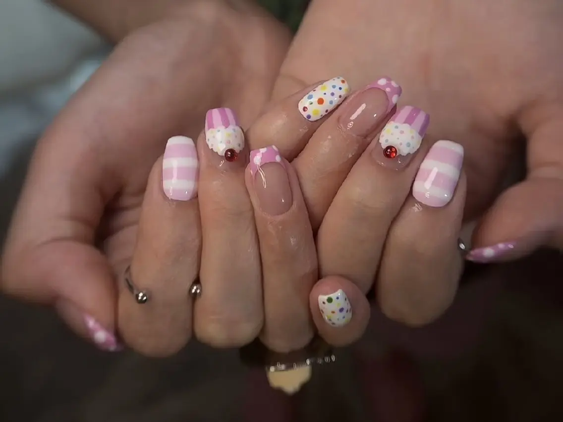 ネイル ハンドネイル Omina nail オミナのネイルデザイン