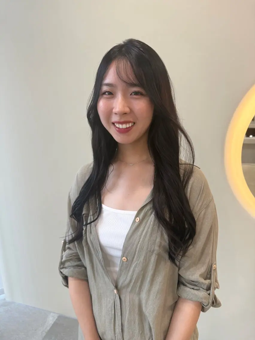 ロング カラー カット ヘアカラー トリートメント 🩶 AIRA / 透明感カラー 🩶のヘアスタイル