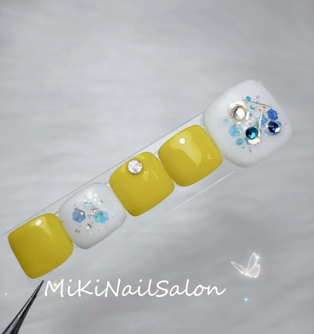 ネイル フットネイル フットネイル ★未希★ ミキネイルサロン池袋のネイルデザイン
