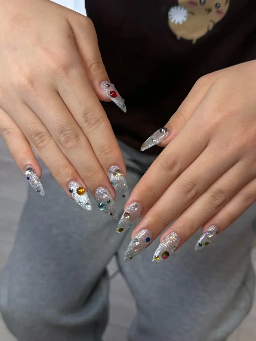 ハンドネイル muchanail 🎀のネイルデザイン