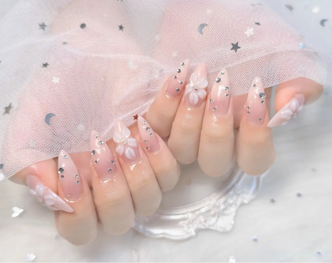 ネイル Han Hana Nailのネイルデザイン