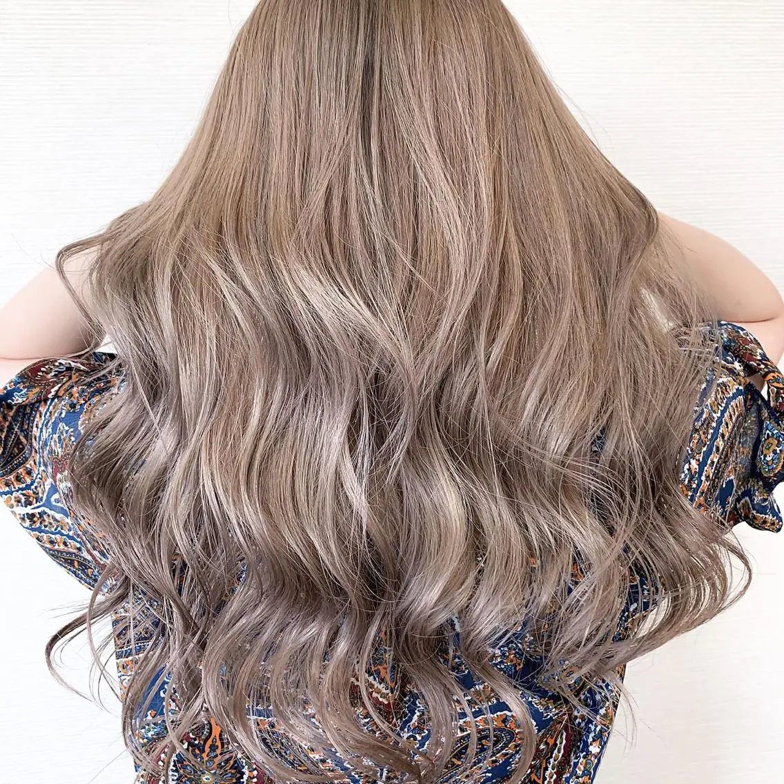 ロング MAO .のヘアスタイル