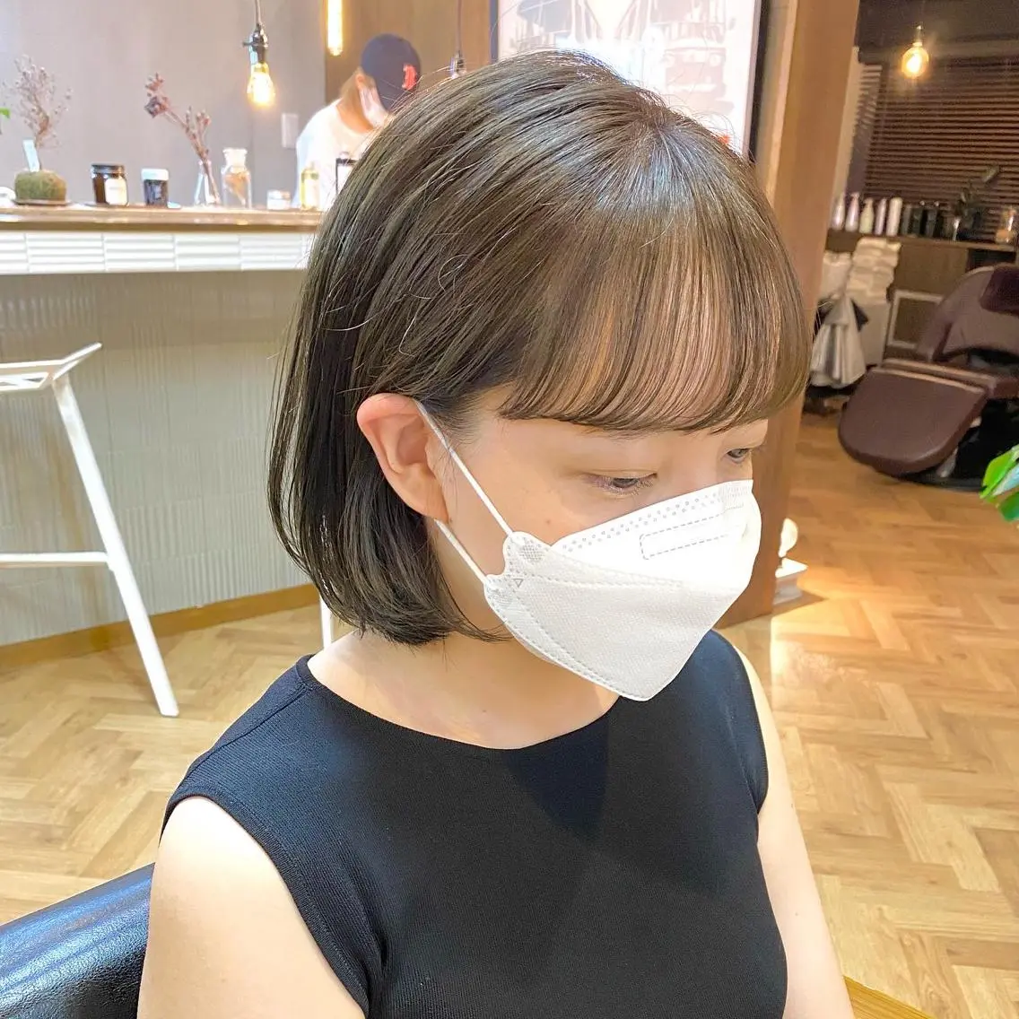 ショート カラー パーマ ヘアアレンジ メンズ キッズ ネイル マツエク・マツパ カット ヘアカラー トリートメント 前川 朋香のヘアスタイル