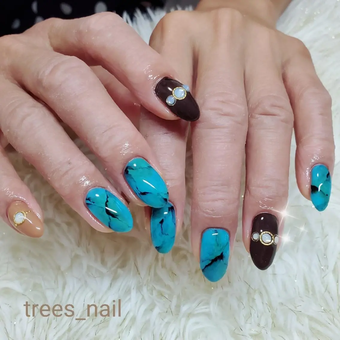 ネイル ハンドネイル フットネイル trees_ nailのネイルデザイン