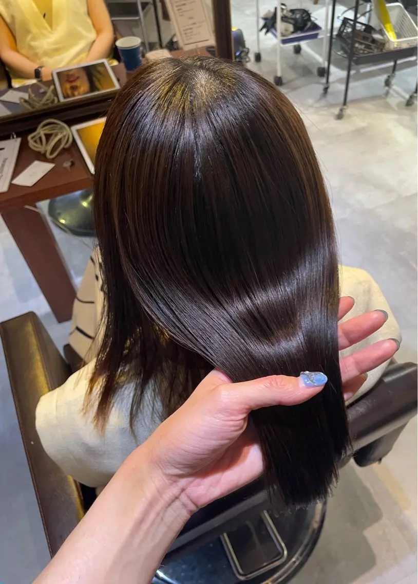 ミディアム パーマ カット 縮毛矯正 トリートメント 🫧透明感カラー 🫧しほのヘアスタイル