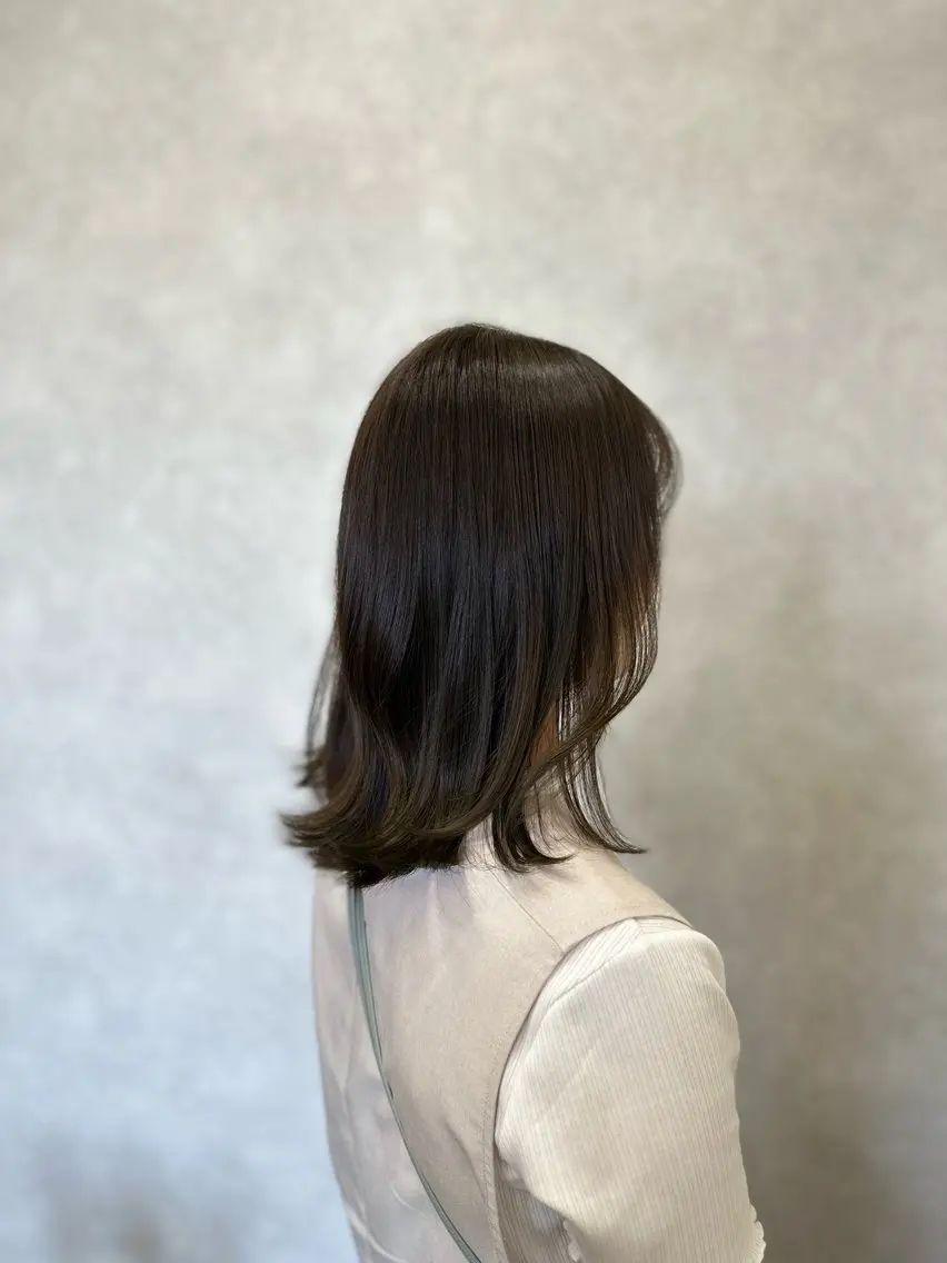 ミディアム カラー Salon de QualiaRUNAのヘアスタイル