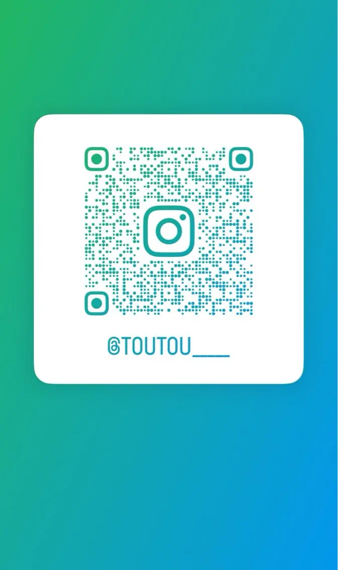 ネイル 透灯 TOUTOU 🪄のネイルデザイン