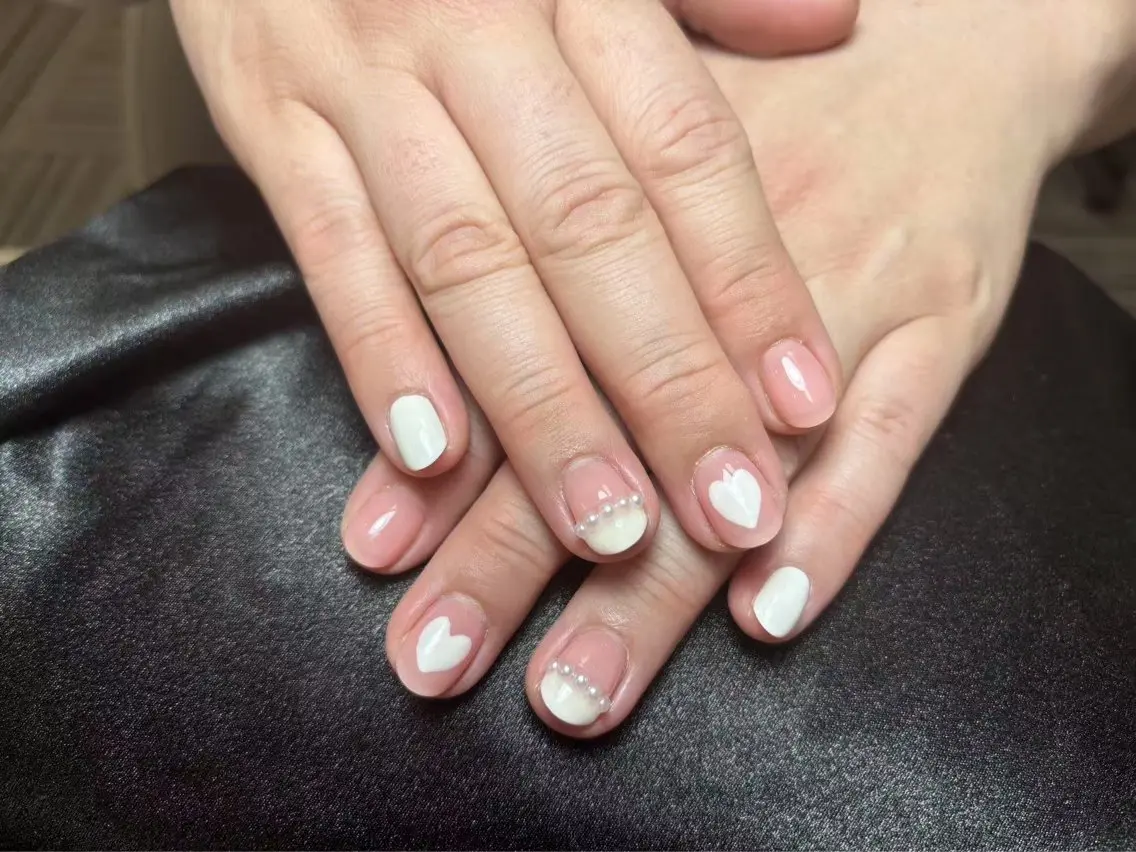 ネイル チークネイル 長さ出し フラッシュネイル フットネイル フレンチネイル Aina nail salonのネイルデザイン