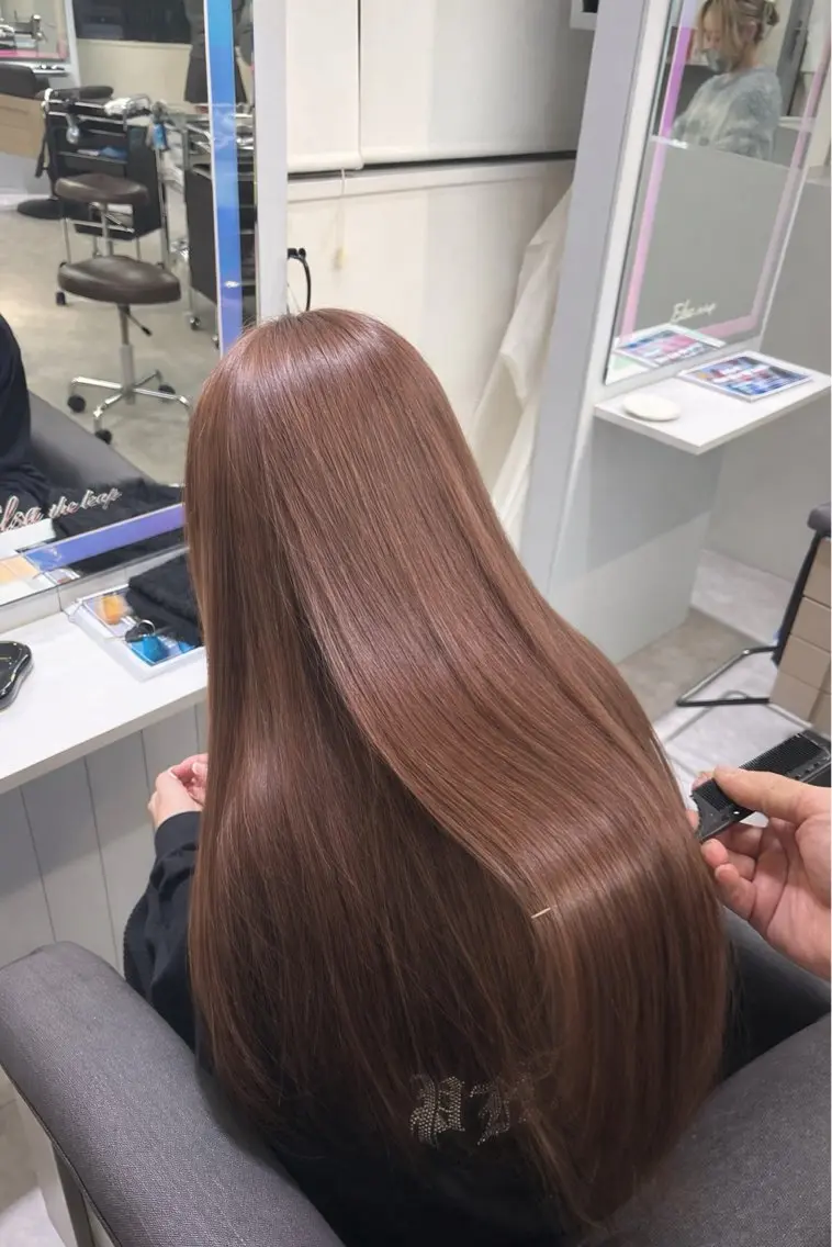 ミディアム ヘアカラー 得能 海翔のヘアスタイル