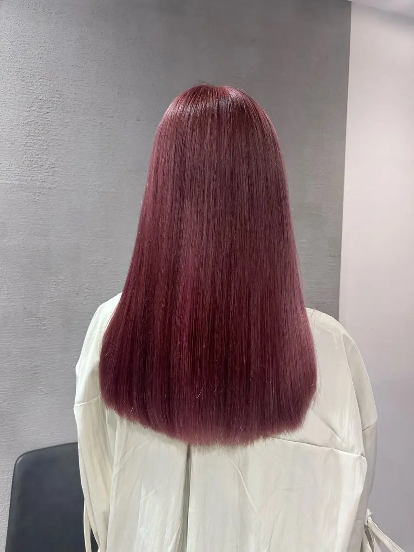 ミディアム カラー レッドカラー 🌈ウルトワ水素 髪質改善naru🌈のヘアスタイル