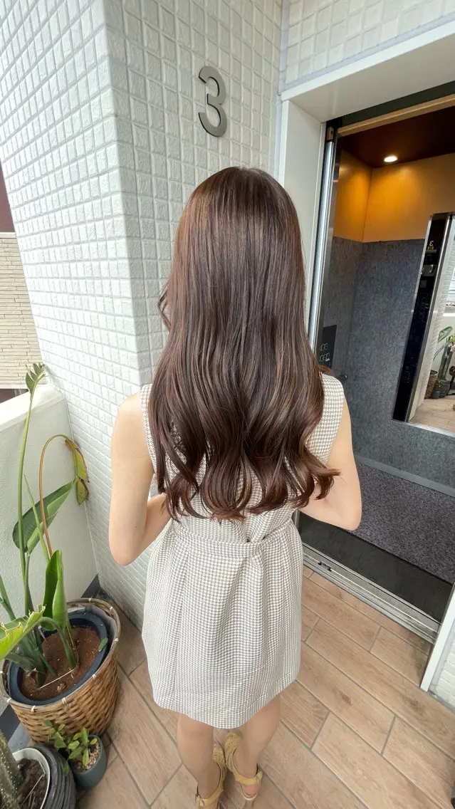 銀座：似合わせカラー オリーブ🫒アレンジのヘアスタイル