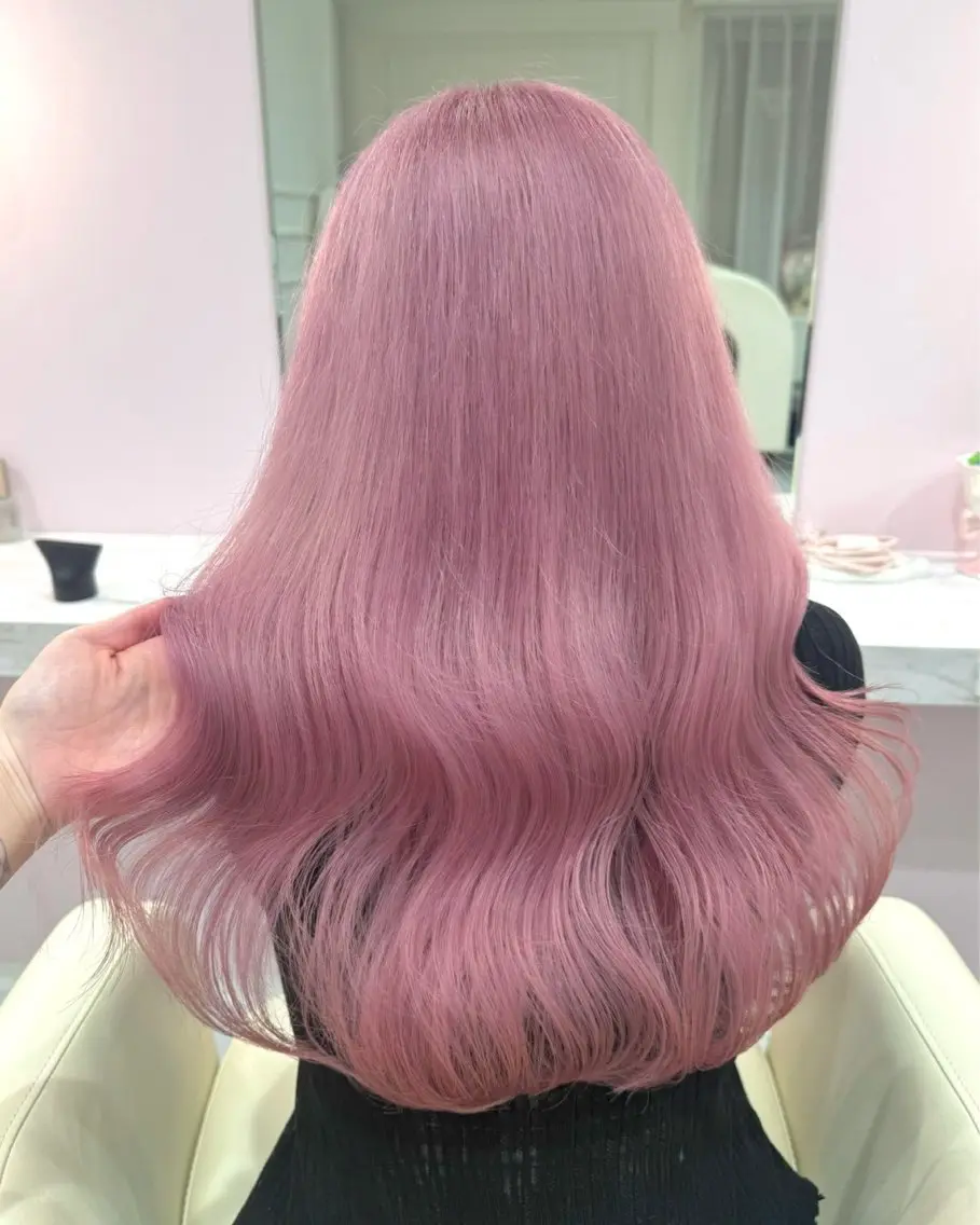 ロング カラー ブリーチ 透明感カラー ハイトーンカラー ヘアカラー ハイトーンカラー💞 くるみ🎀のヘアスタイル