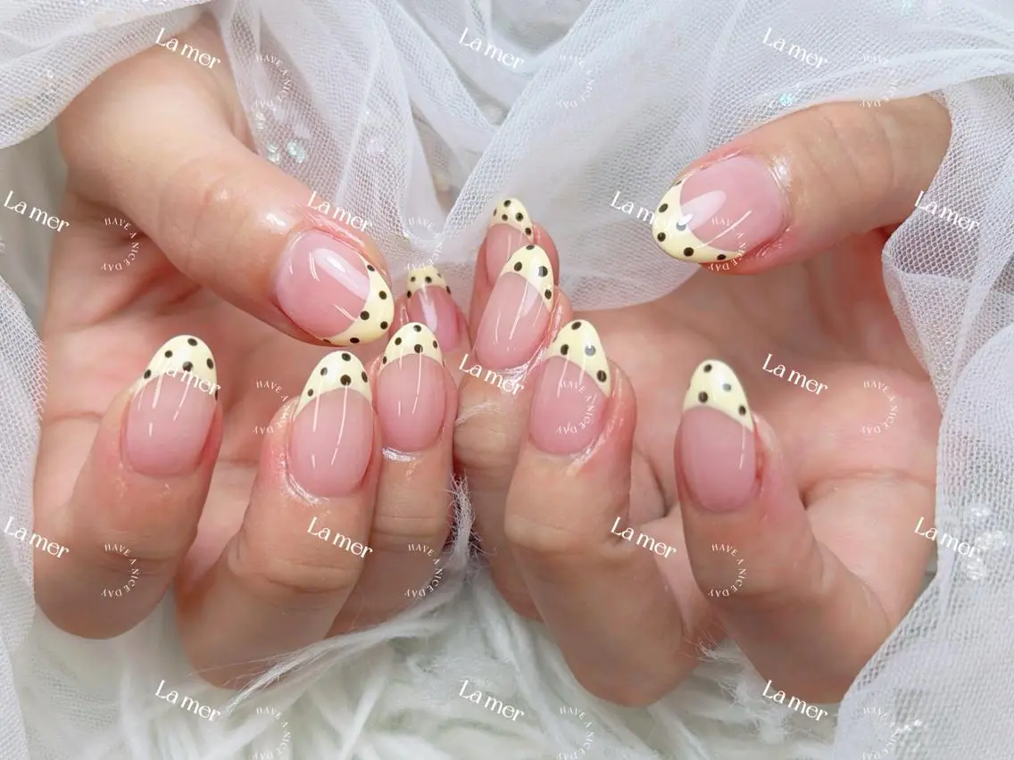 ネイル 🌻 Momoko_のネイルデザイン