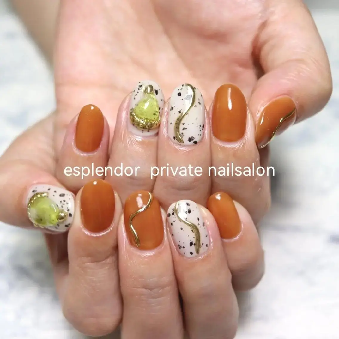 ネイル esplendor  小野寺のネイルデザイン