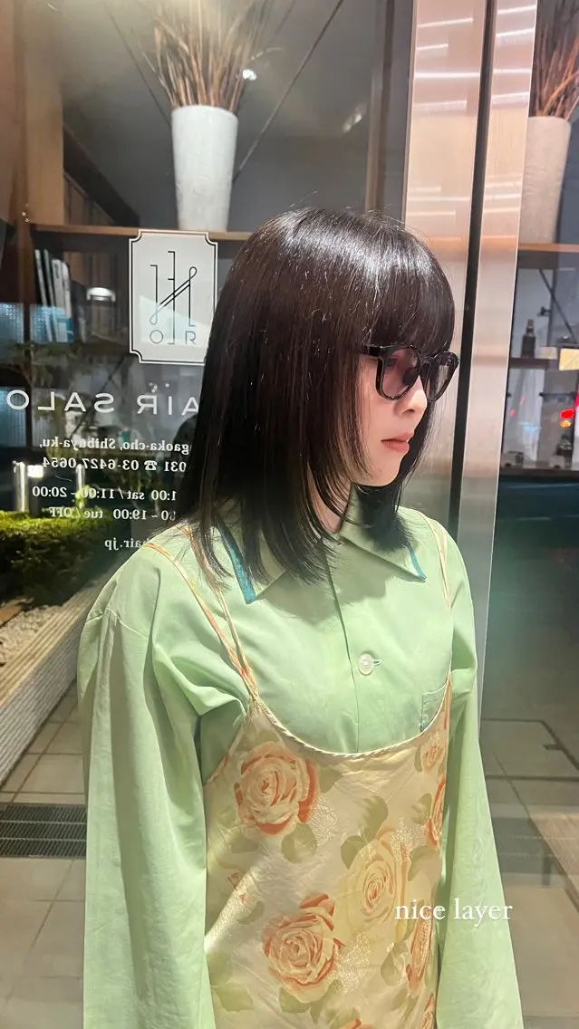 前髪ストレートの写真
