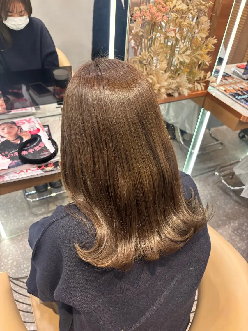 ミディアム カラー カット ヘアカラー 梅田美容室 山崎海波のヘアスタイル