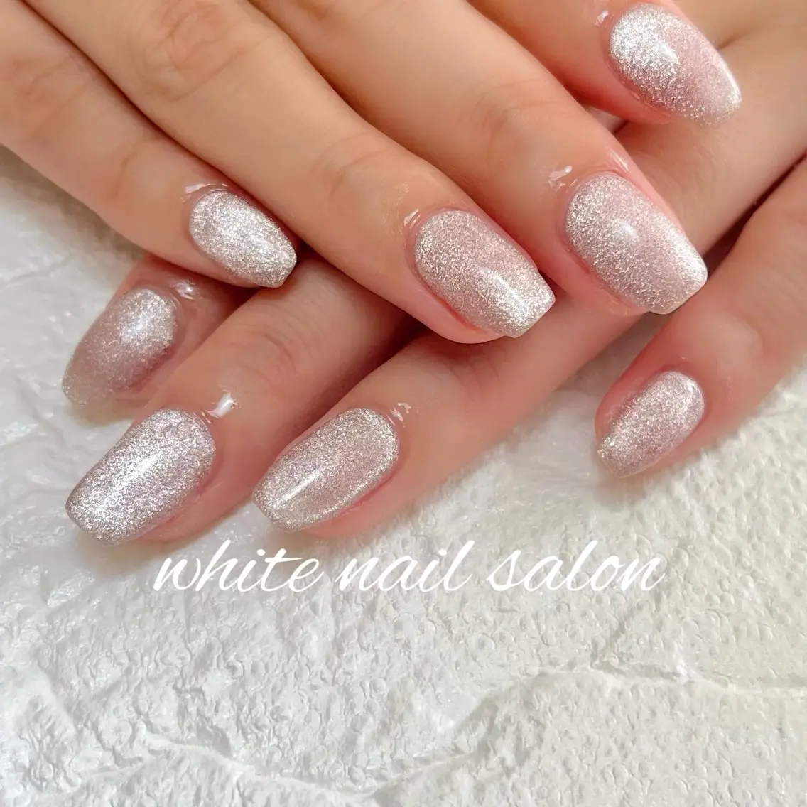 ネイル ラメ(グリッター) マグネットネイル ハンドネイル white nail salonのネイルデザイン