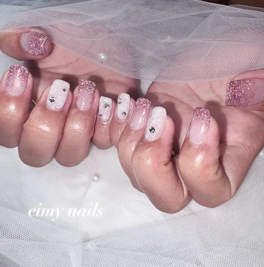 ネイル ボルドー フラッシュネイル グラデーション レース ラメ(グリッター) ハンドネイル eimy nails♡のネイルデザイン