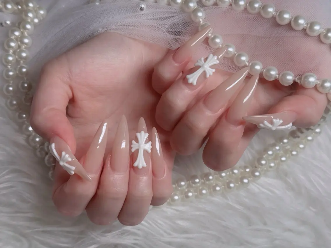 ネイル アートネイル ボルドー フレンチネイル ジェルネイル 氷ネイル・うるうるネイル ハンドネイル H.baby Nail Salonのネイルデザイン