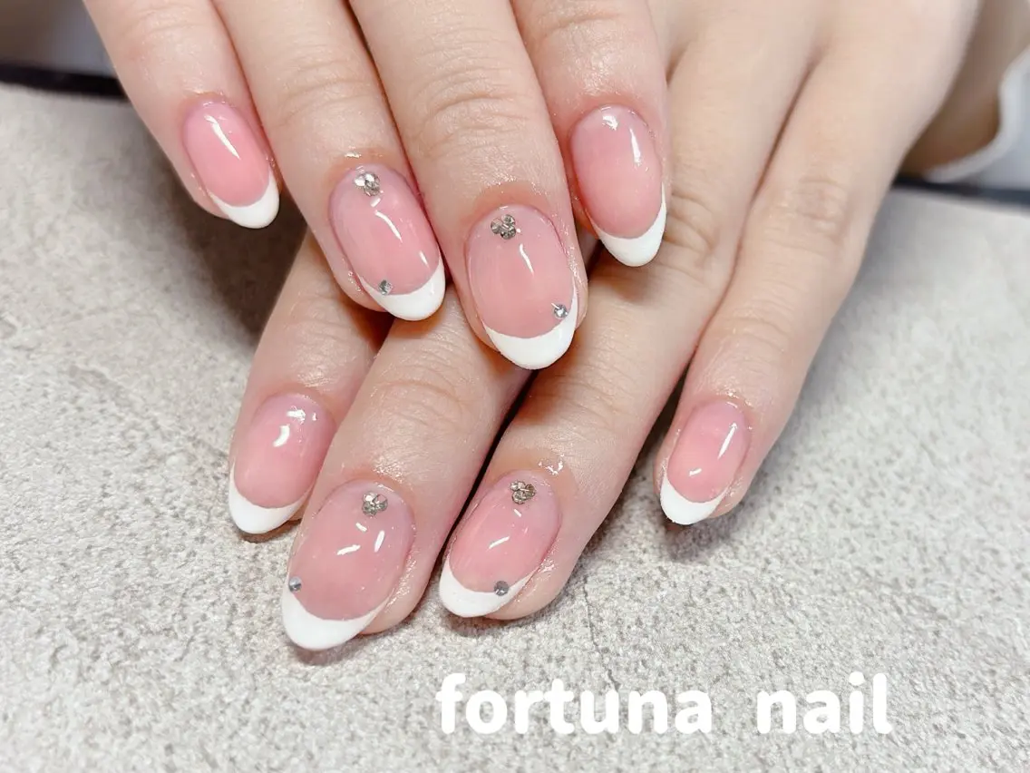 ネイル Nail •Head スパFortunaのネイルデザイン