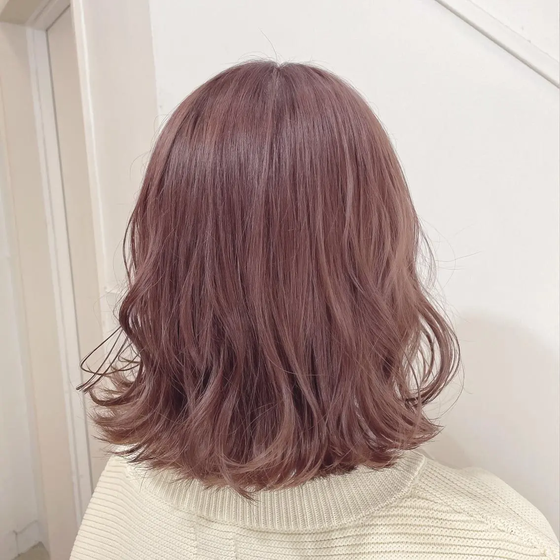 ショート カラー ヘアカラー 梅田美容室 山崎海波のヘアスタイル