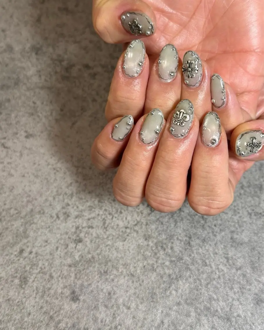 ネイル ハンドネイル ハンドケア m-nail 🌙minamiのネイルデザイン