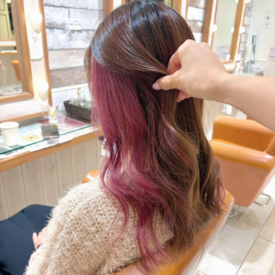 セミロング カラー ベージュカラー イヤリングカラー ピンクカラー ヘアカラー 🌸小島友梨香🌸 ブリーチカラーのヘアスタイル