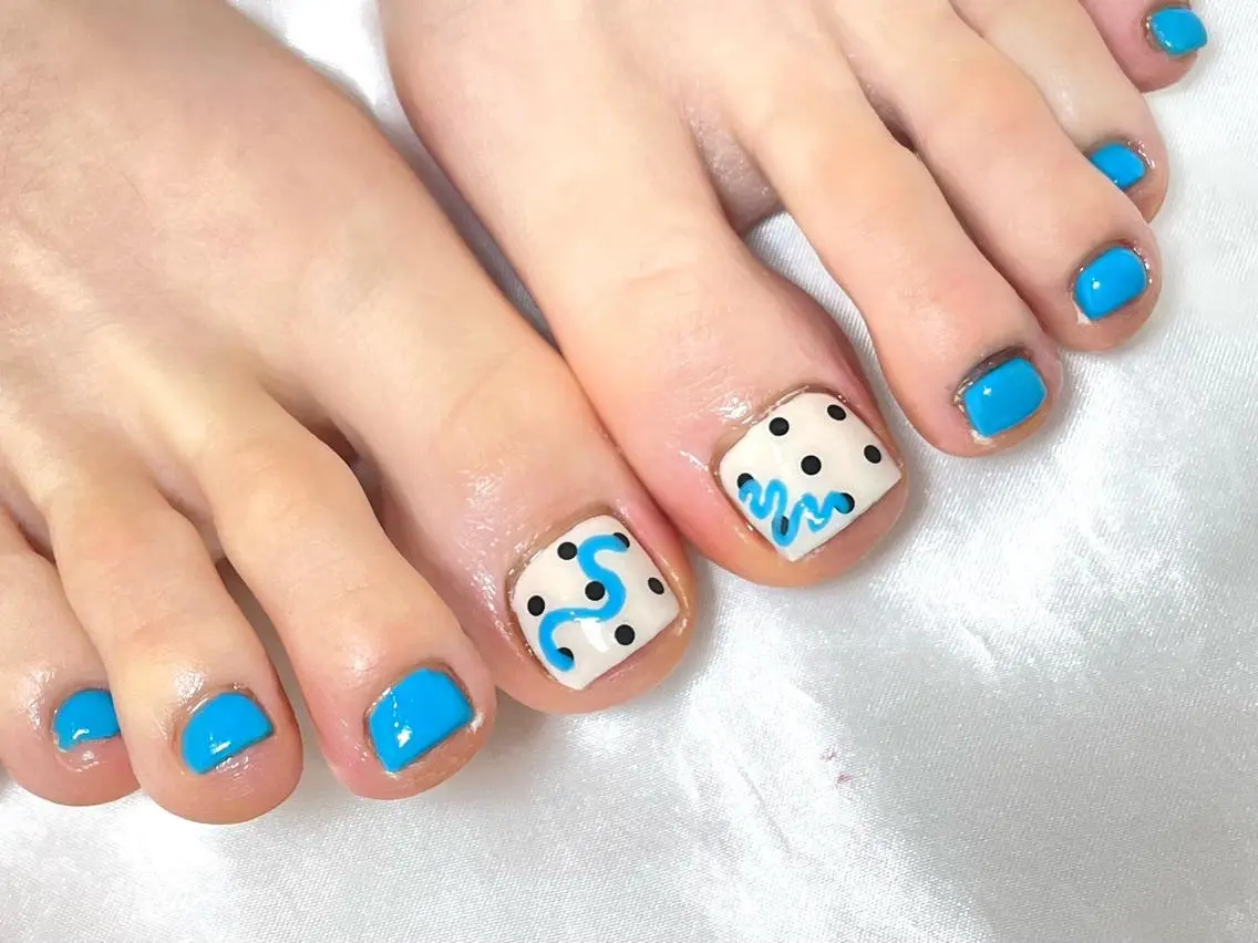 ネイル フットネイル ジェルネイル パラジェル ワンホンネイル フットネイル joie ange 雪菜のネイルデザイン