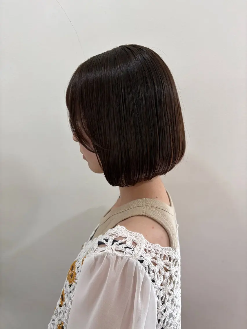 ショート カット 塔崎 りこのヘアスタイル