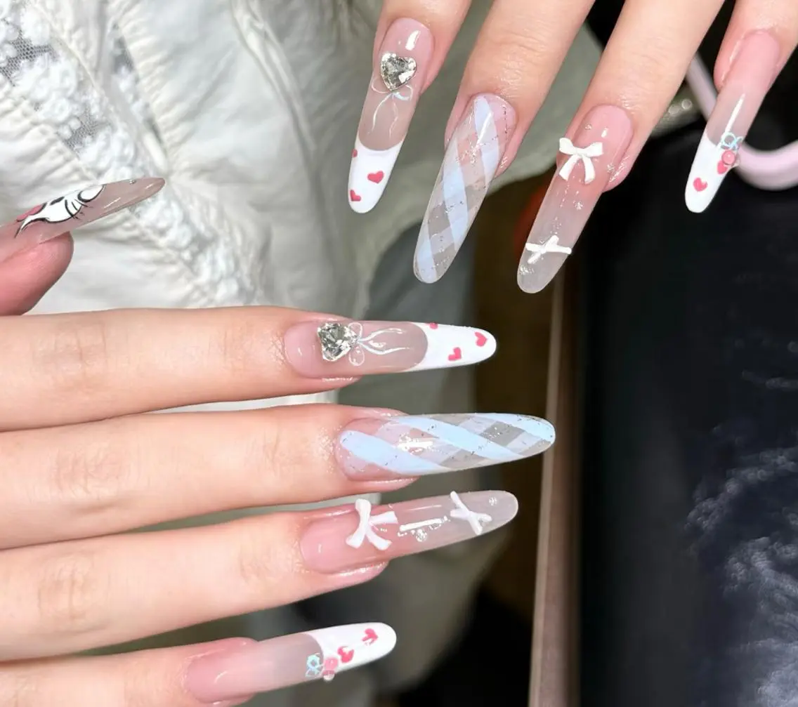 ネイル ハンドネイル ハンドケア 🍑 momo_nailのネイルデザイン