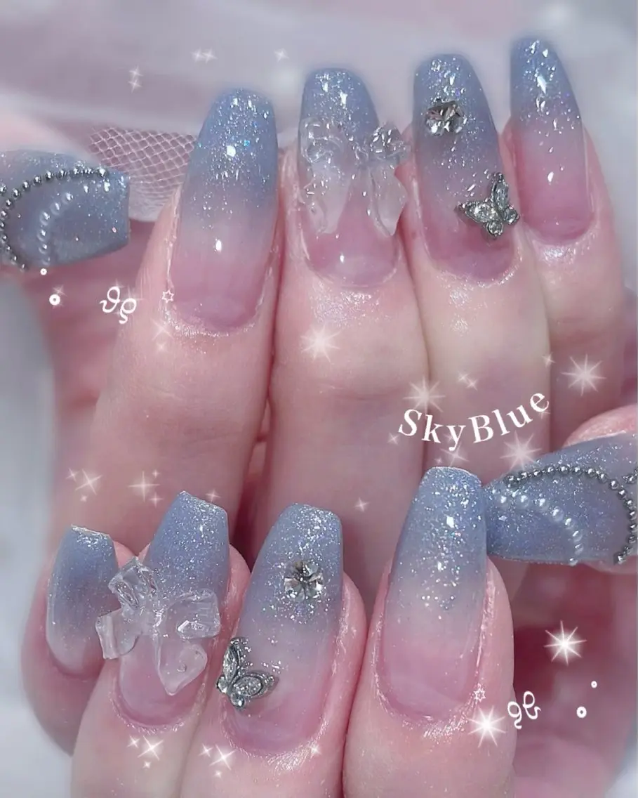 ネイル ️🫧もこ オタク×ワンホン🫧のネイルデザイン