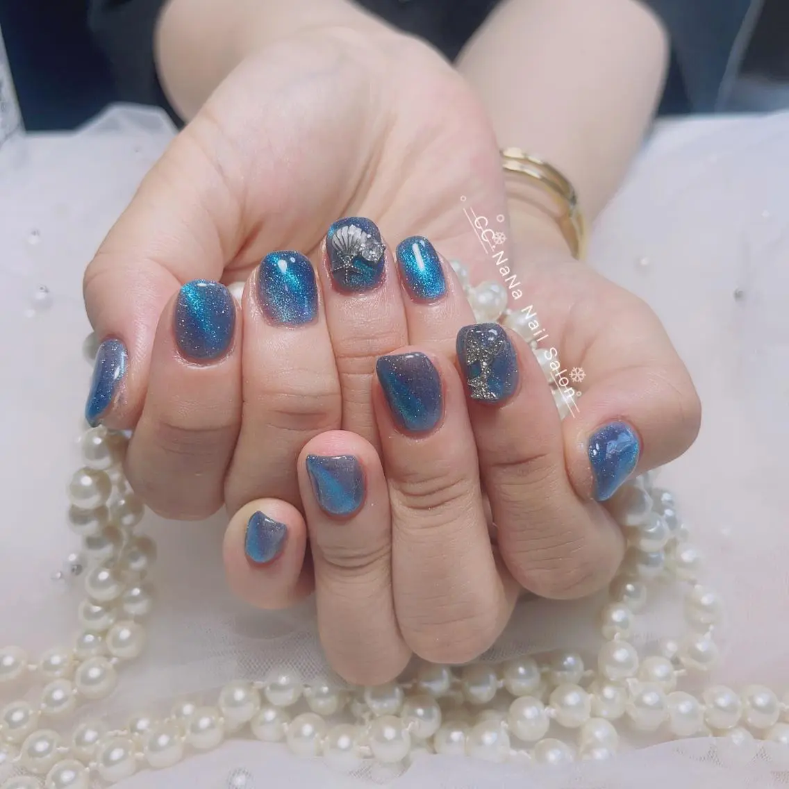 ネイル アートネイル チークネイル フラッシュネイル ジェルネイル キラキラネイル ハンドネイル 💎CC・NaNa 韓国風ネイル🌙Cのネイルデザイン