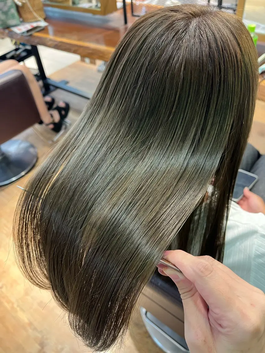 セミロング カラー ベージュカラー ミント ミントベージュ オリーブベージュ 髪質改善 カット ヘアカラー トリートメント 髪質改善/似合わせ/ 透明感カラーのヘアスタイル