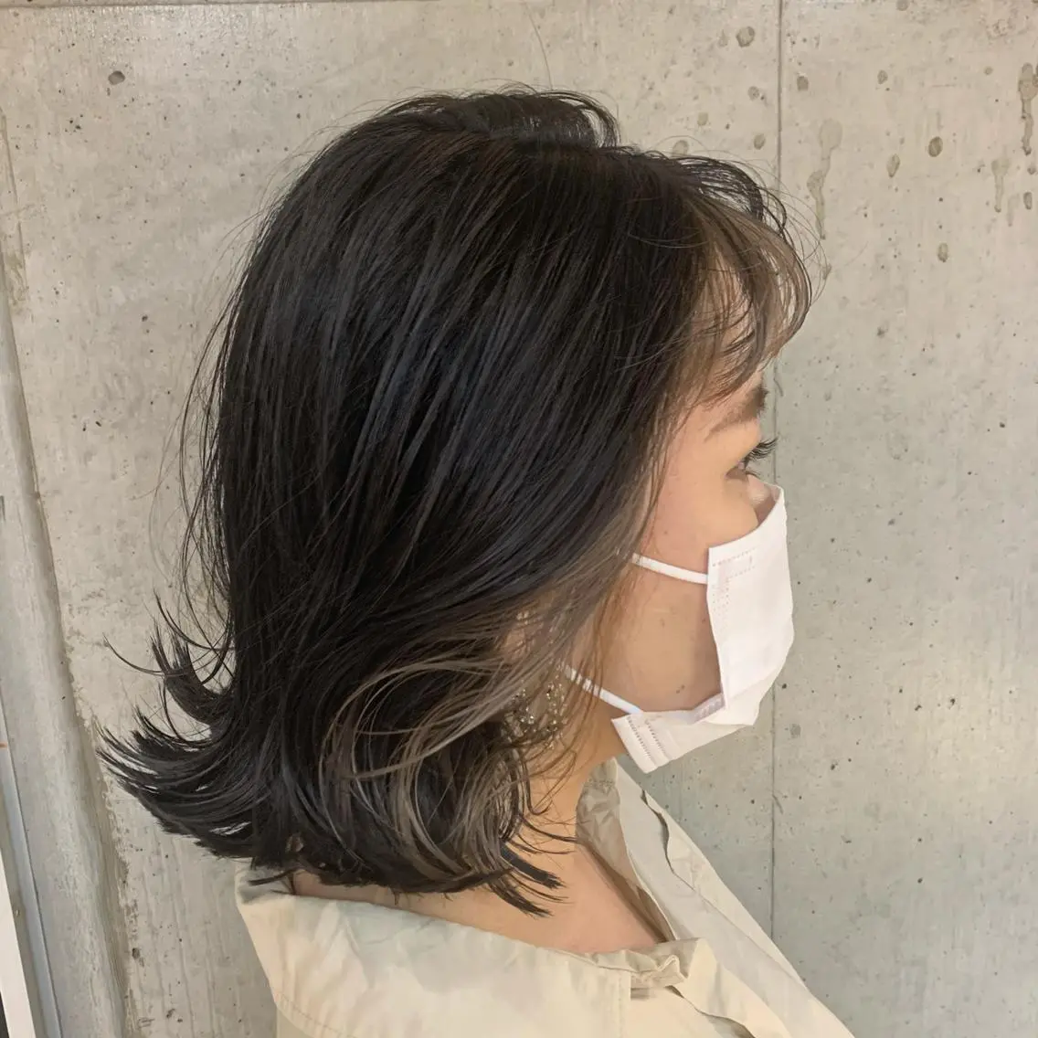 ミディアム カット ヘアカラー LadA hair.makeのヘアスタイル