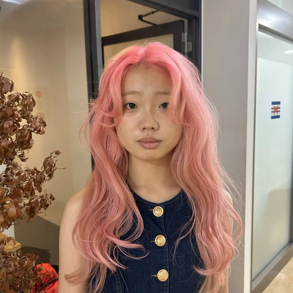 ロング カット ヘアカラー はな SPURのヘアスタイル