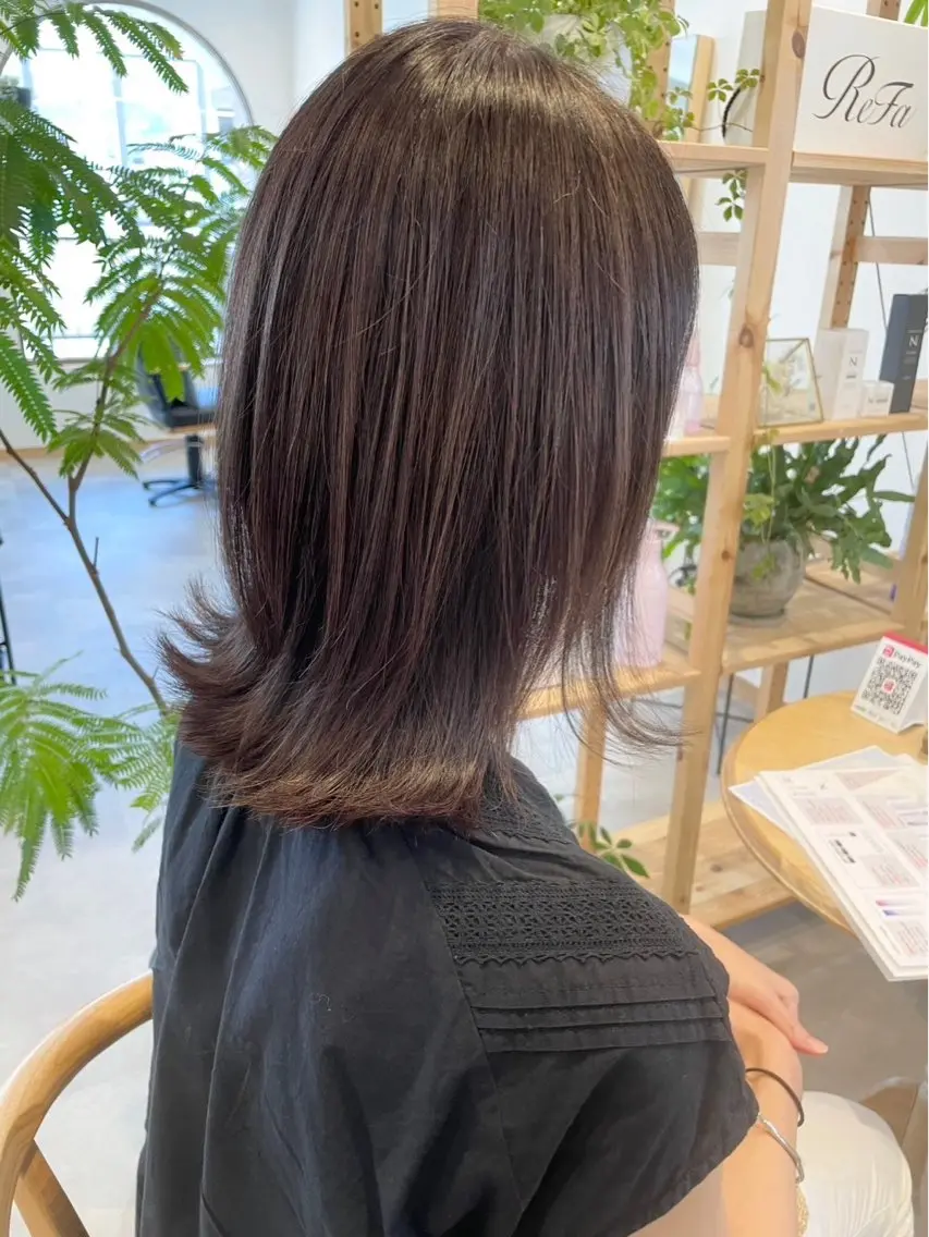 ミディアム カラー ベージュカラー 由良 龍也のヘアスタイル