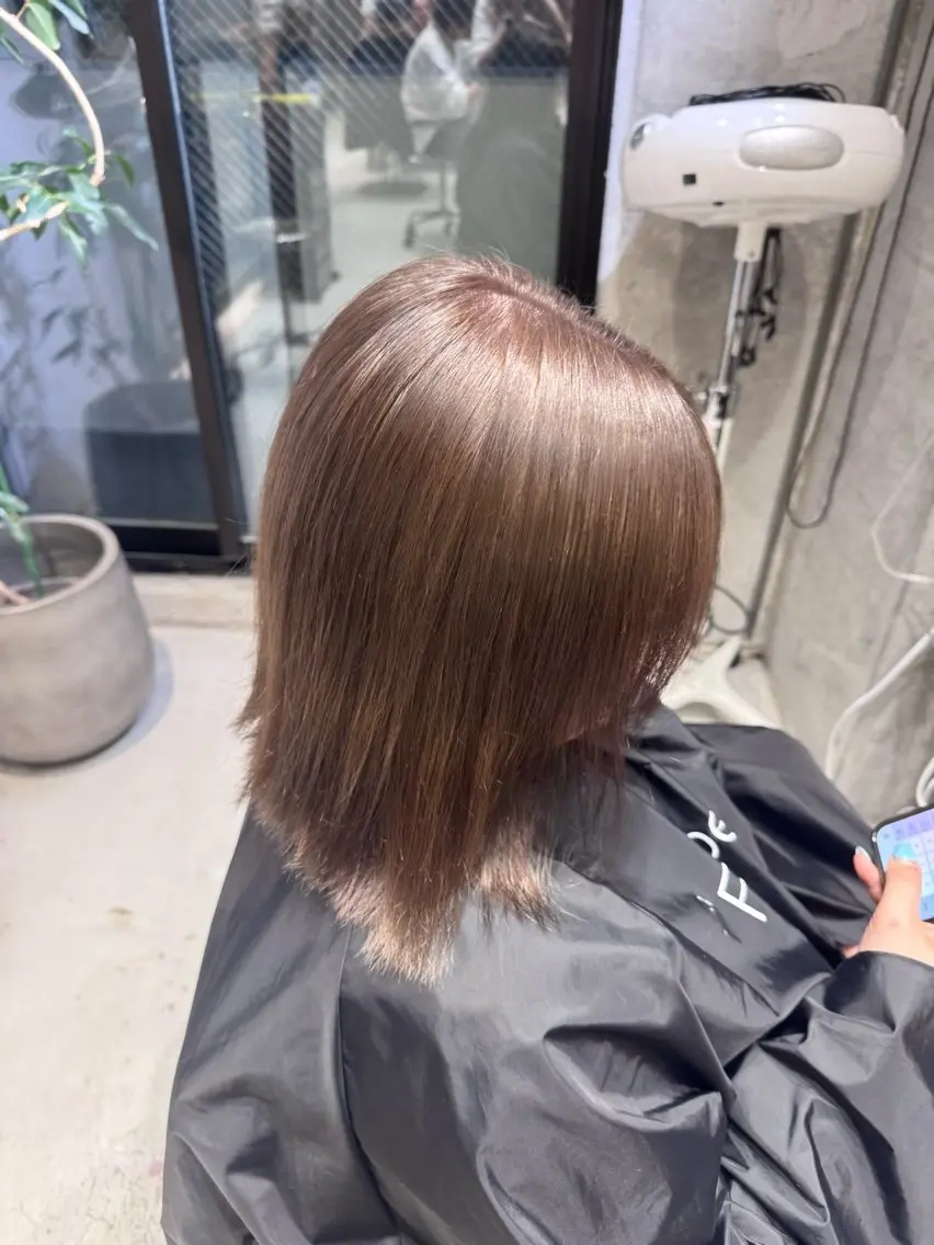 ミディアム カラー グレージュ ミルクティーグレージュ モデル募集中 🫧こうめ🫧のヘアスタイル