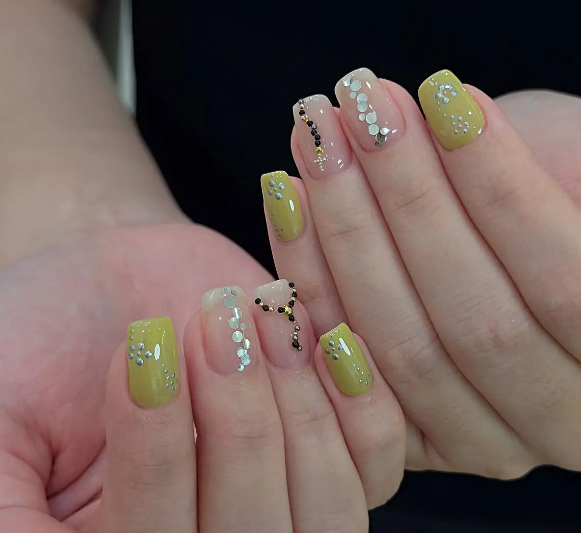 ネイル ハンドネイル TiTi Nail🫧のネイルデザイン