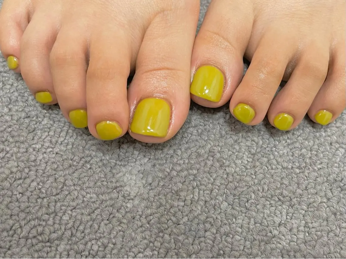 ネイル ワンカラーネイル フットネイル riri-nail Rie Endoのネイルデザイン