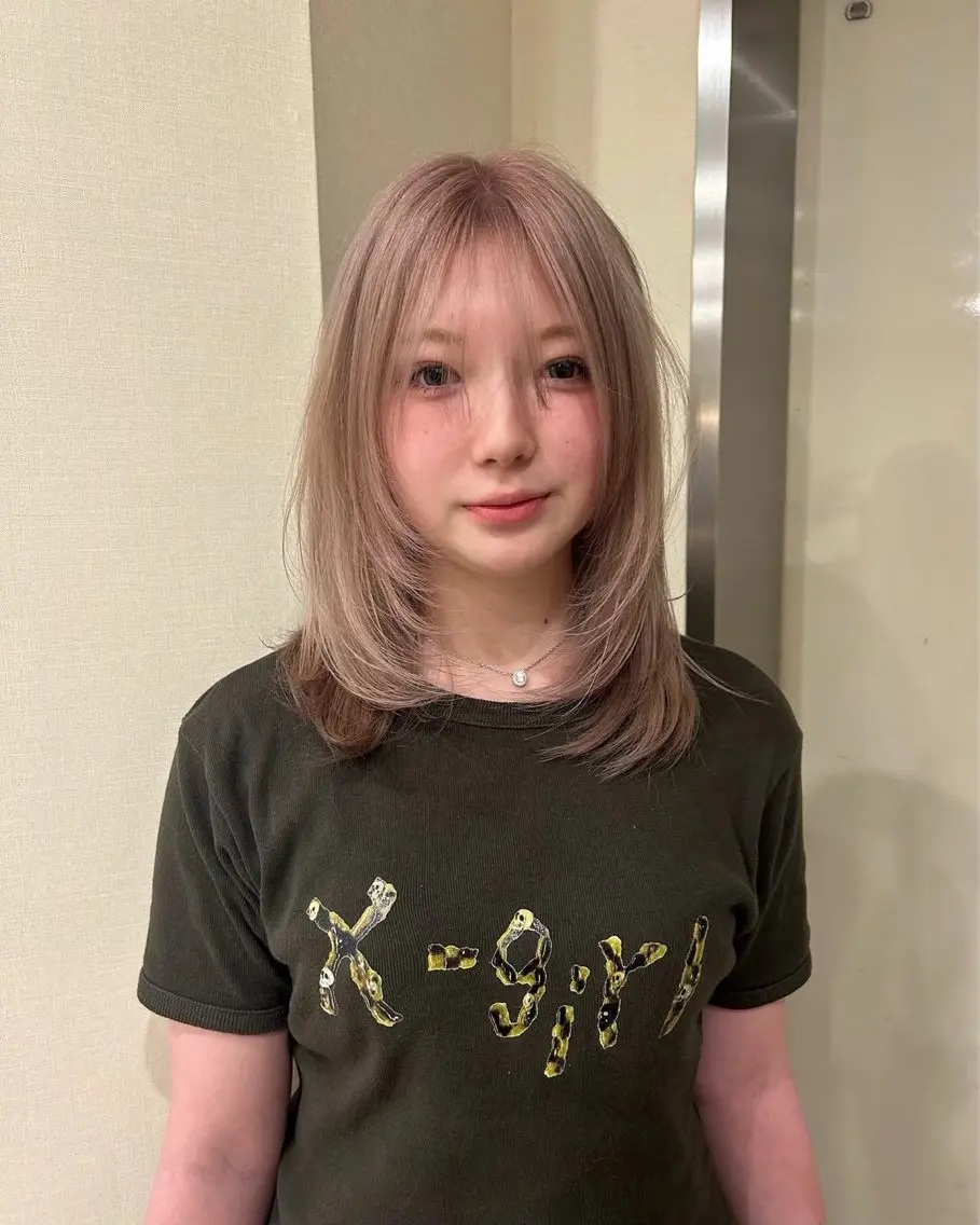 セミロング カラー ヘアカラー カラー/髪質改善 ジュリ❤️‍🔥のヘアスタイル