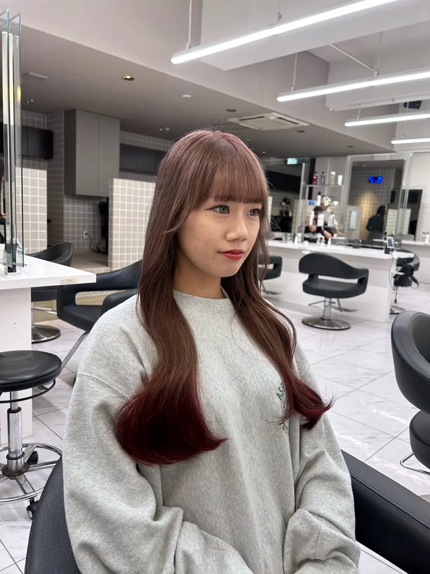 カラー ヘアカラー トリートメント 透明感ベージュ🤎 ナチュラルレイヤーのヘアスタイル