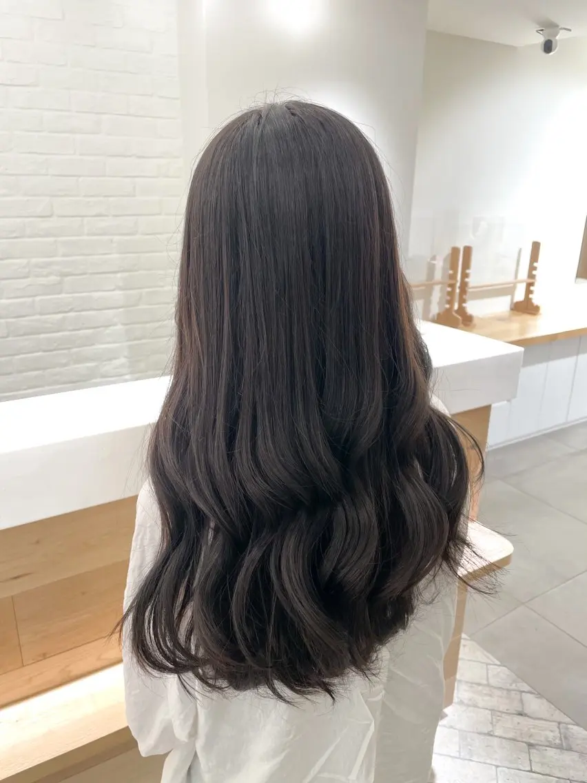ロング カラー グレージュ miyu 美髪縮毛矯正𓂃꙳⋆のヘアスタイル