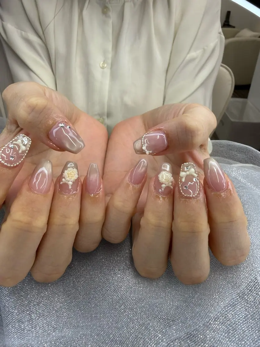 ネイル ハンドネイル akina nailsのネイルデザイン