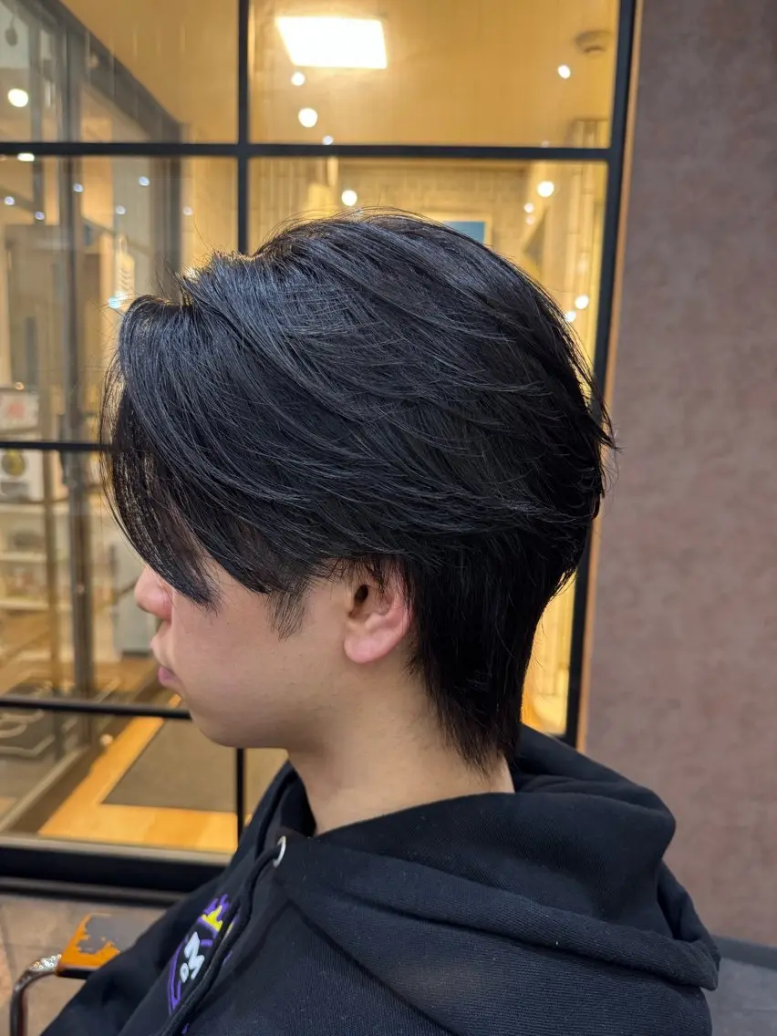 ショート パーマ メンズ フェザーパーマ メンズパーマ 奥村 卓也のヘアスタイル