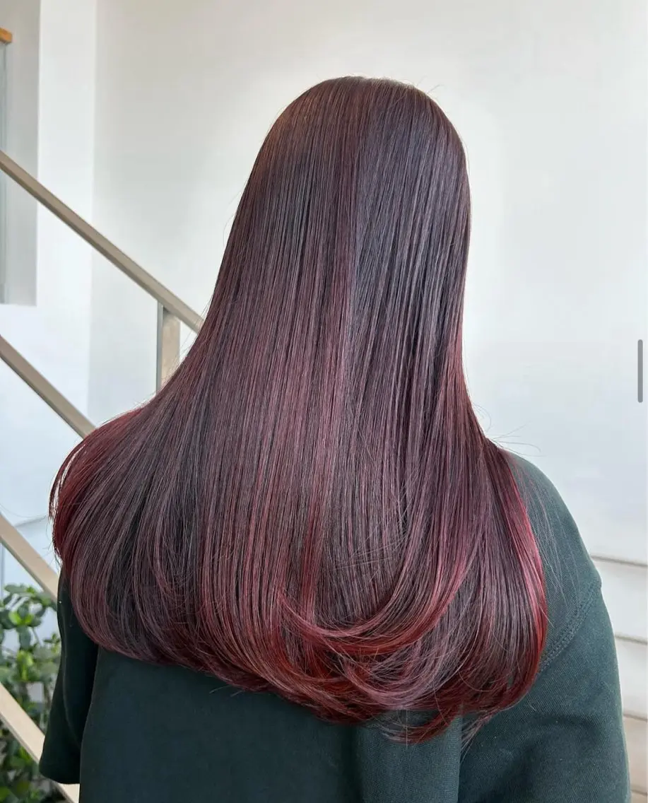 ロング カラー パーマ ヘアアレンジ キッズ ハイライトカラー レッドカラー ハイライト ロング stylist 🌸 kana.のヘアスタイル