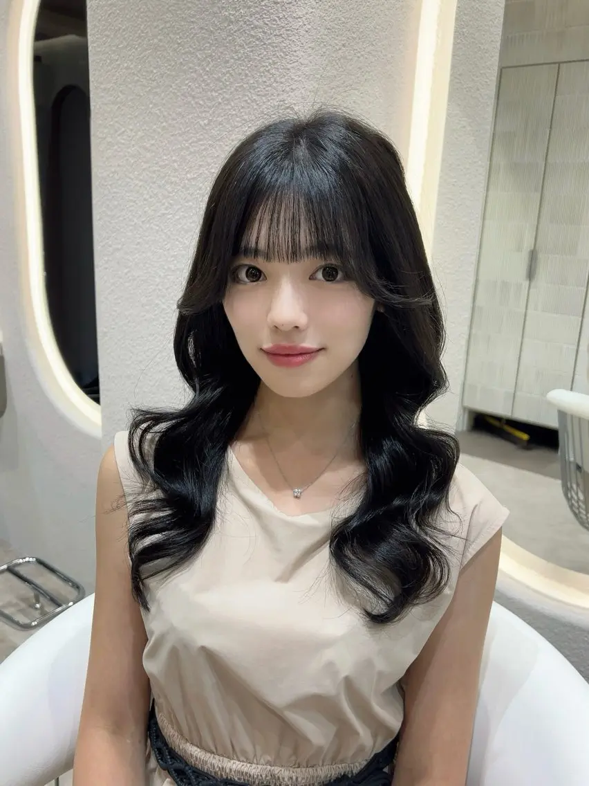 セミロング カラー ヨシンモリ 韓国風ヘア 🩷韓国ヘア/ヨシン モリ🩷Maikaのヘアスタイル
