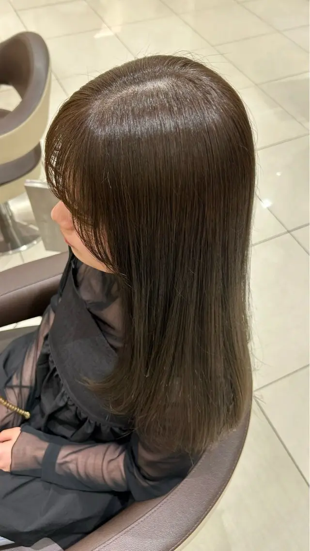 ロング カラー ヘアカラー ash 十日市場 yuzuki 🎀のヘアスタイル
