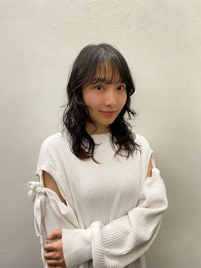 セミロング パーマ 似合わせレイヤー/ ケアパーマ/高倉のヘアスタイル